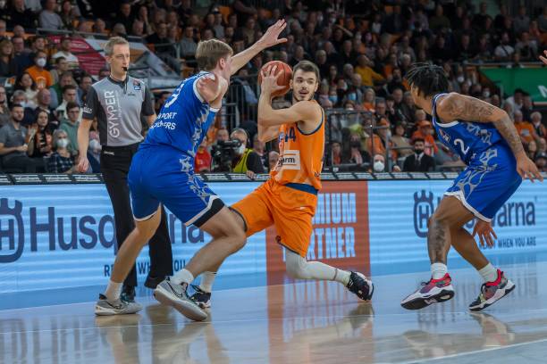 一起悲喜 一起悲喜