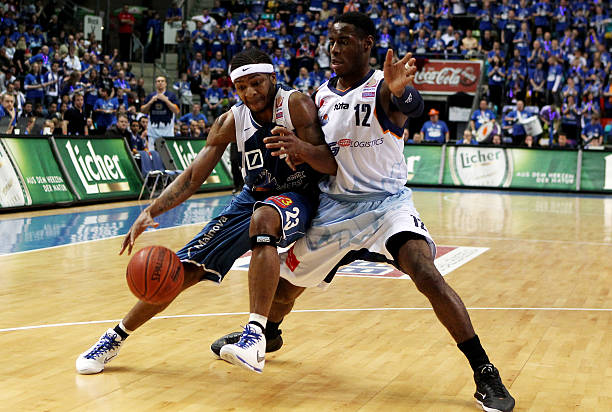 本土球员也 本土球员也