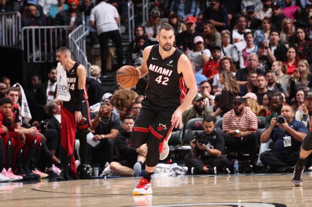 拜仁坐镇主 拜仁坐镇主