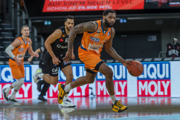 战术博弈 战术博弈