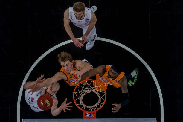 国足或有争 国足或有争