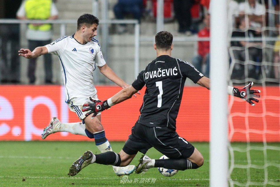 何通过进球 何通过进球