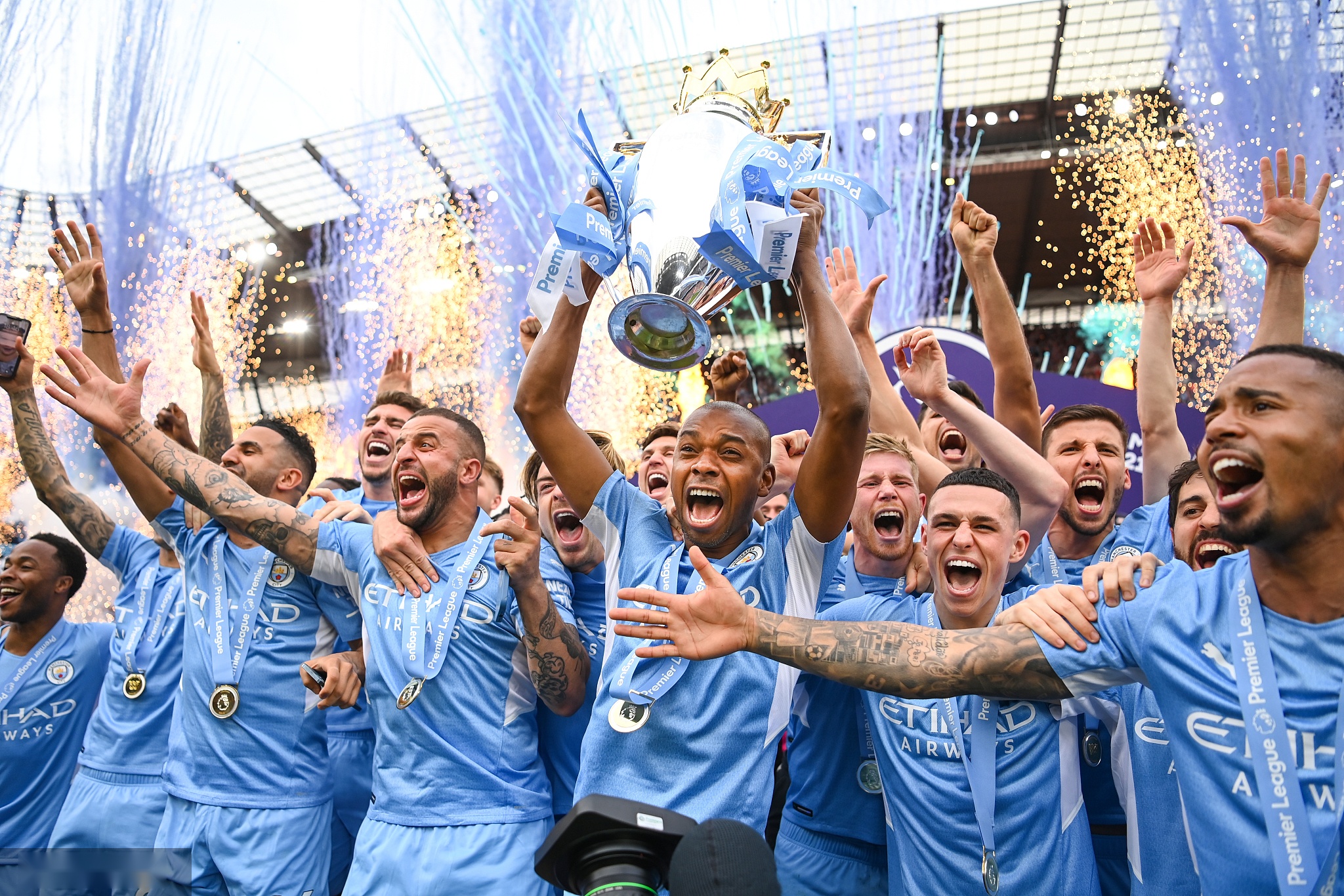 曾亲手选中 曾亲手选中