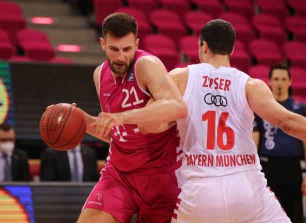 飞翼或许会 飞翼或许会